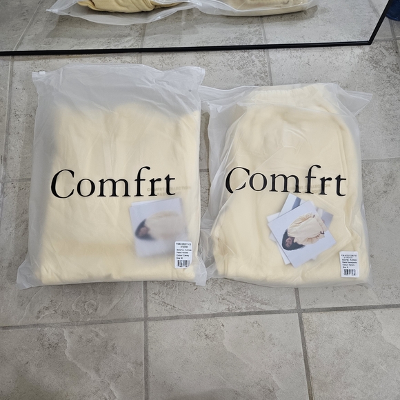 Canary Yellow Pastel Jogger Set— Comfort Collection Medium/small - Picture 2 of 11